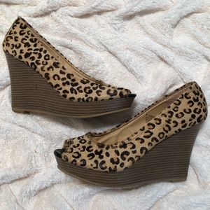 Leopard Cheetah Print Wedge Shoes. Express. Size 9